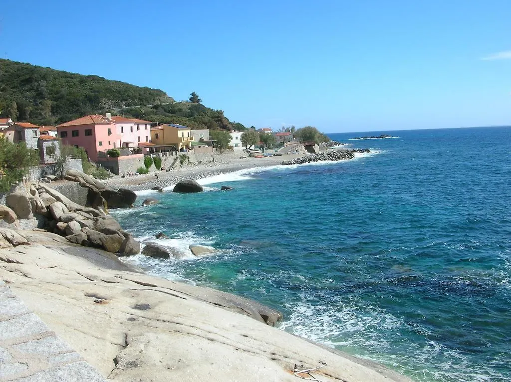 Casetta Azzurra Pomonte