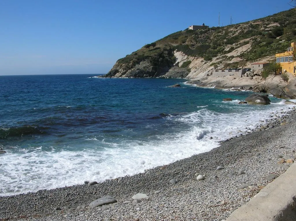 Casetta Azzurra Pomonte Italy